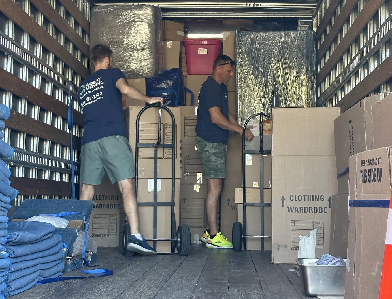 Adept Moving truck on Bobwhite Circle in Santa Clarita, 91350