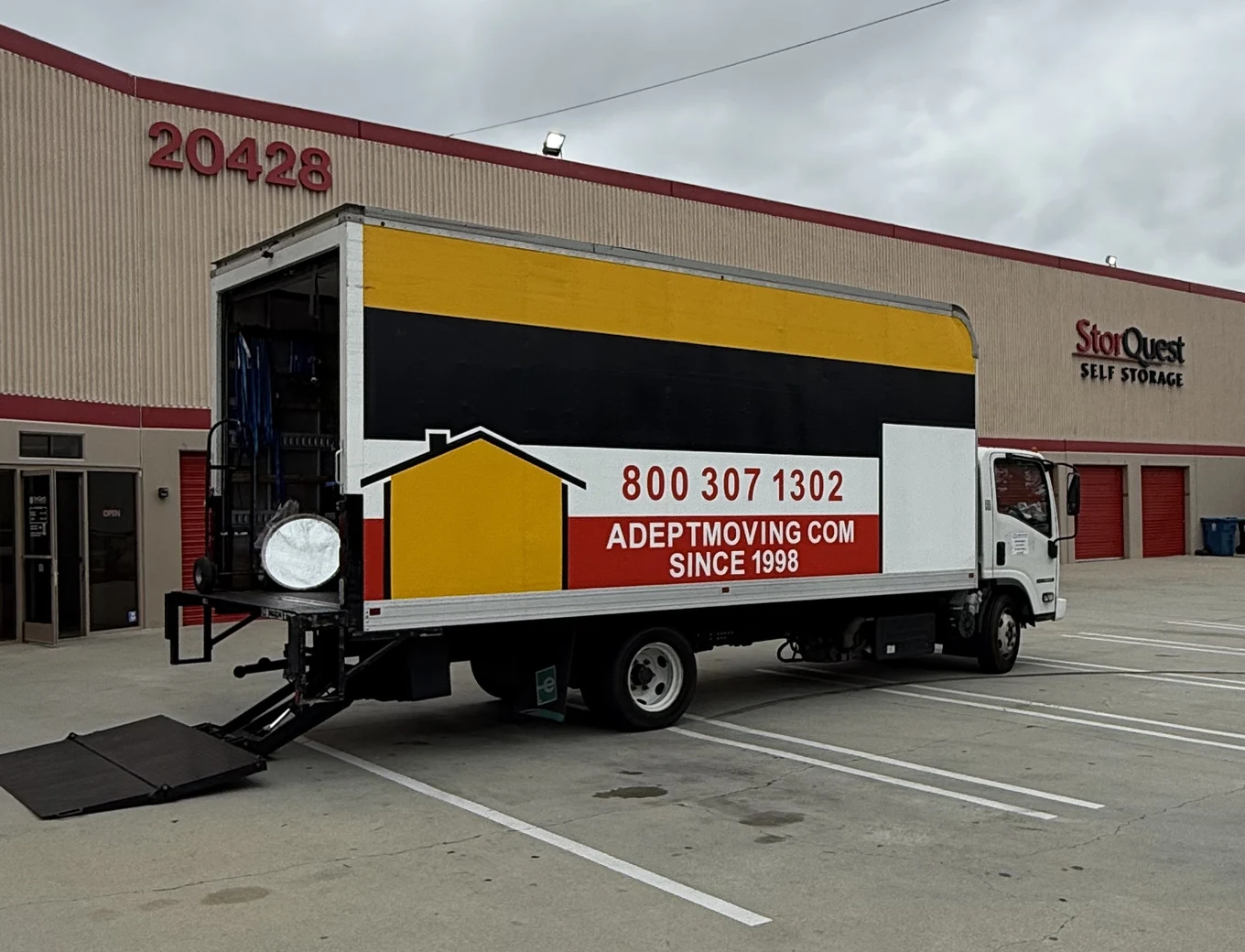 Adept Moving crew on a local move in Torrance